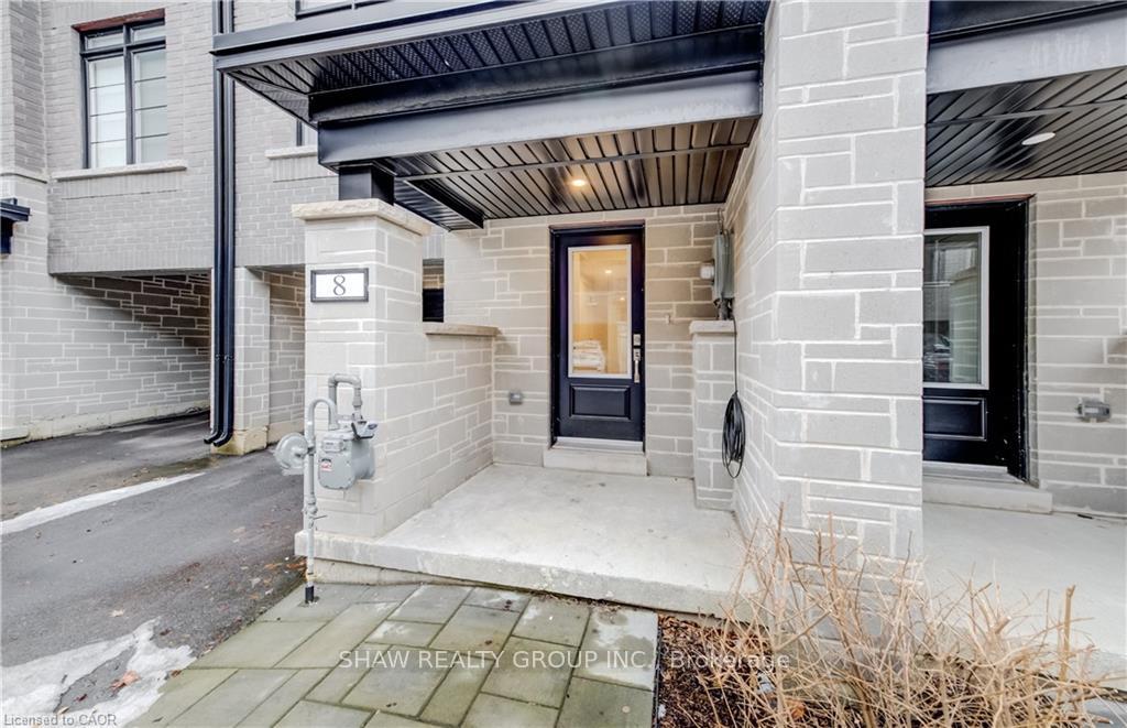 Photo 2 of Unit 8, 258 Hespeler Road, Cambridge, Galt City Centre — HOMEH