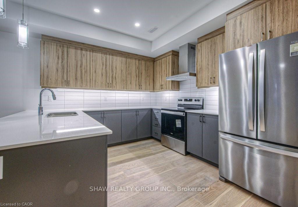 Photo 7 of Unit 8, 258 Hespeler Road, Cambridge, Galt City Centre — HOMEH