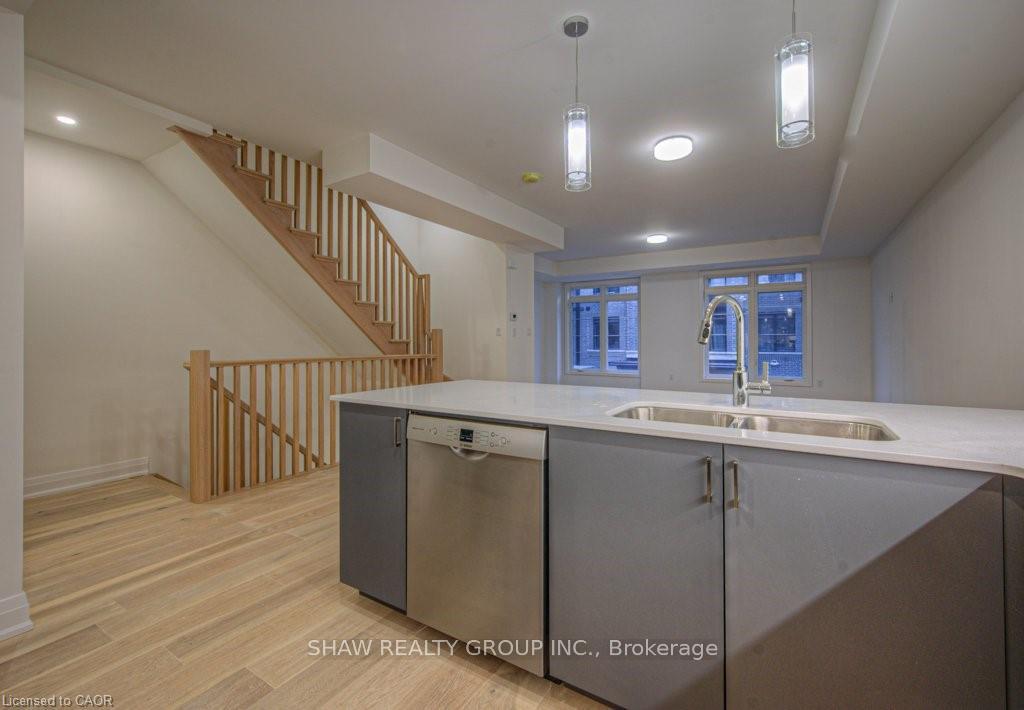 Photo 12 of Unit 8, 258 Hespeler Road, Cambridge, Galt City Centre — HOMEH