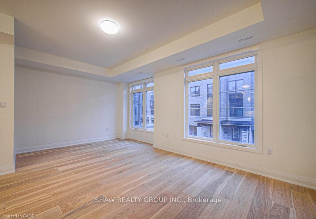 Photo 19 of Unit 8, 258 Hespeler Road, Cambridge, Galt City Centre — HOMEH