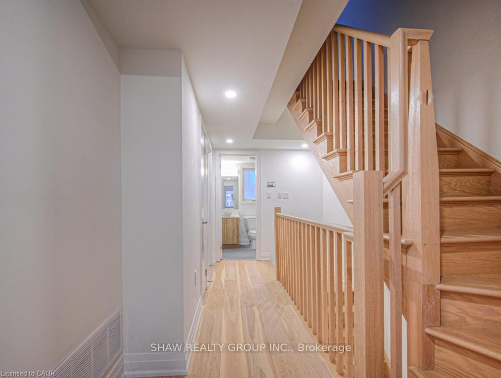 Photo 25 of Unit 8, 258 Hespeler Road, Cambridge, Galt City Centre — HOMEH