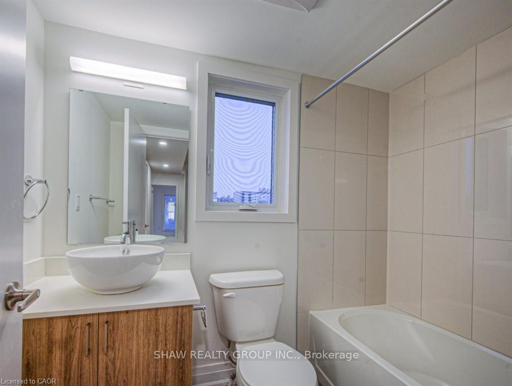 Photo 26 of Unit 8, 258 Hespeler Road, Cambridge, Galt City Centre — HOMEH