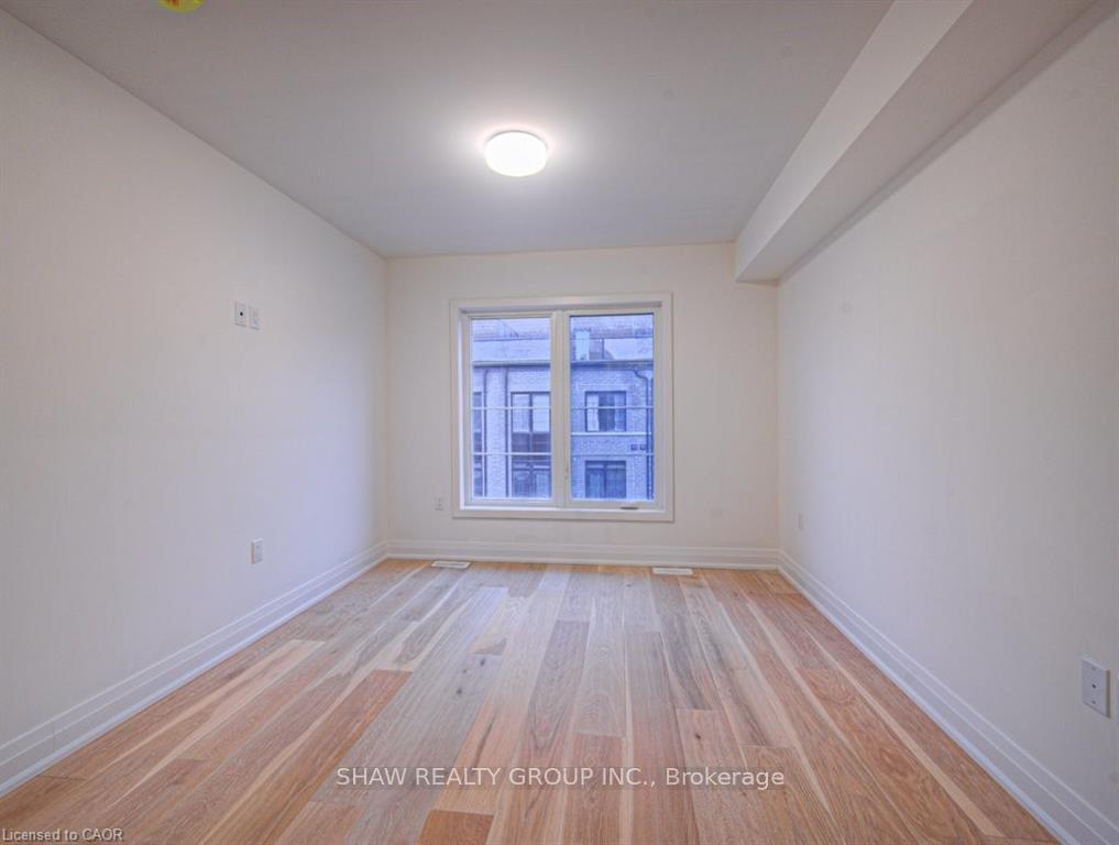 Photo 31 of Unit 8, 258 Hespeler Road, Cambridge, Galt City Centre — HOMEH