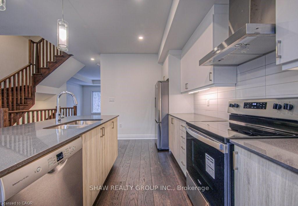 Photo 5 of Unit 34, 258 Hespeler Road, Cambridge, Galt City Centre — HOMEH