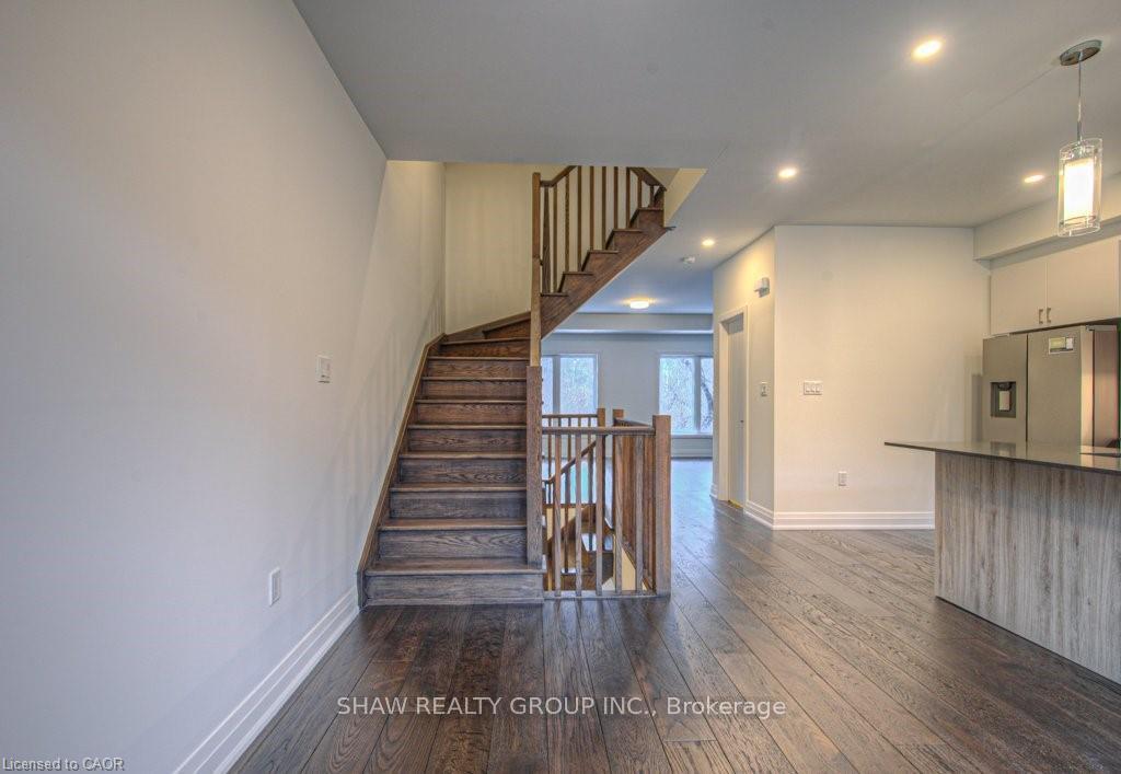 Photo 7 of Unit 34, 258 Hespeler Road, Cambridge, Galt City Centre — HOMEH