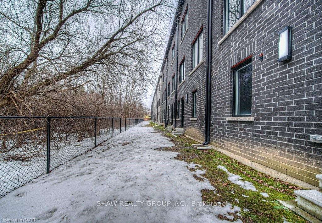 Photo 30 of Unit 34, 258 Hespeler Road, Cambridge, Galt City Centre — HOMEH
