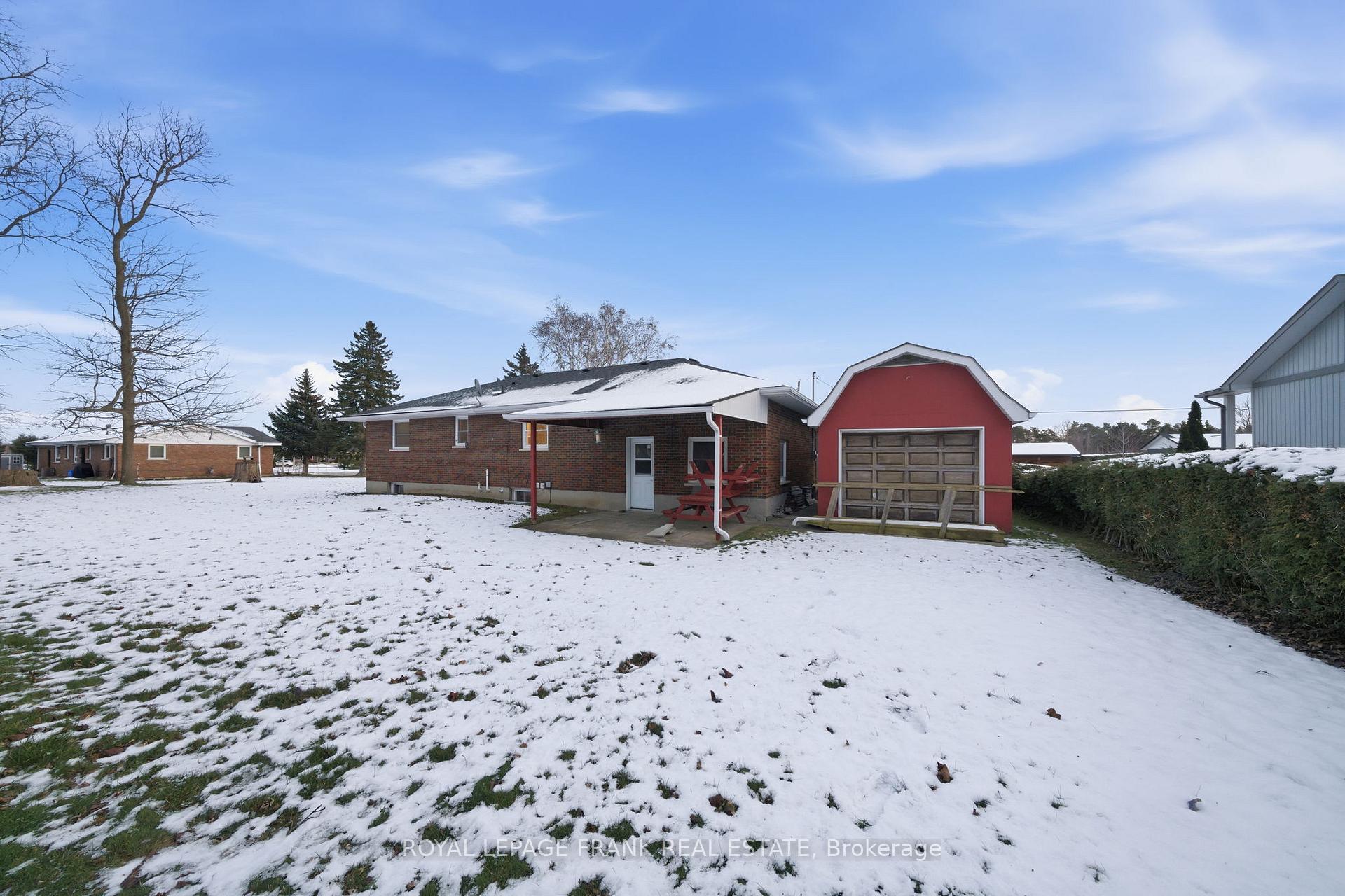 Photo 24 of 32 Jones Avenue, Clarington, Rural Clarington — HOMEH