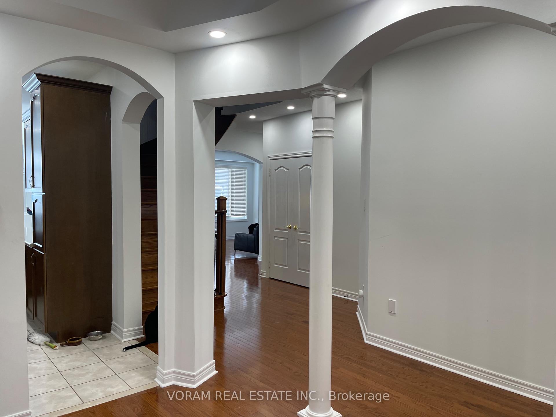 Photo 5 of 5 Dunegrass Way, Brampton, Bram East — HOMEH