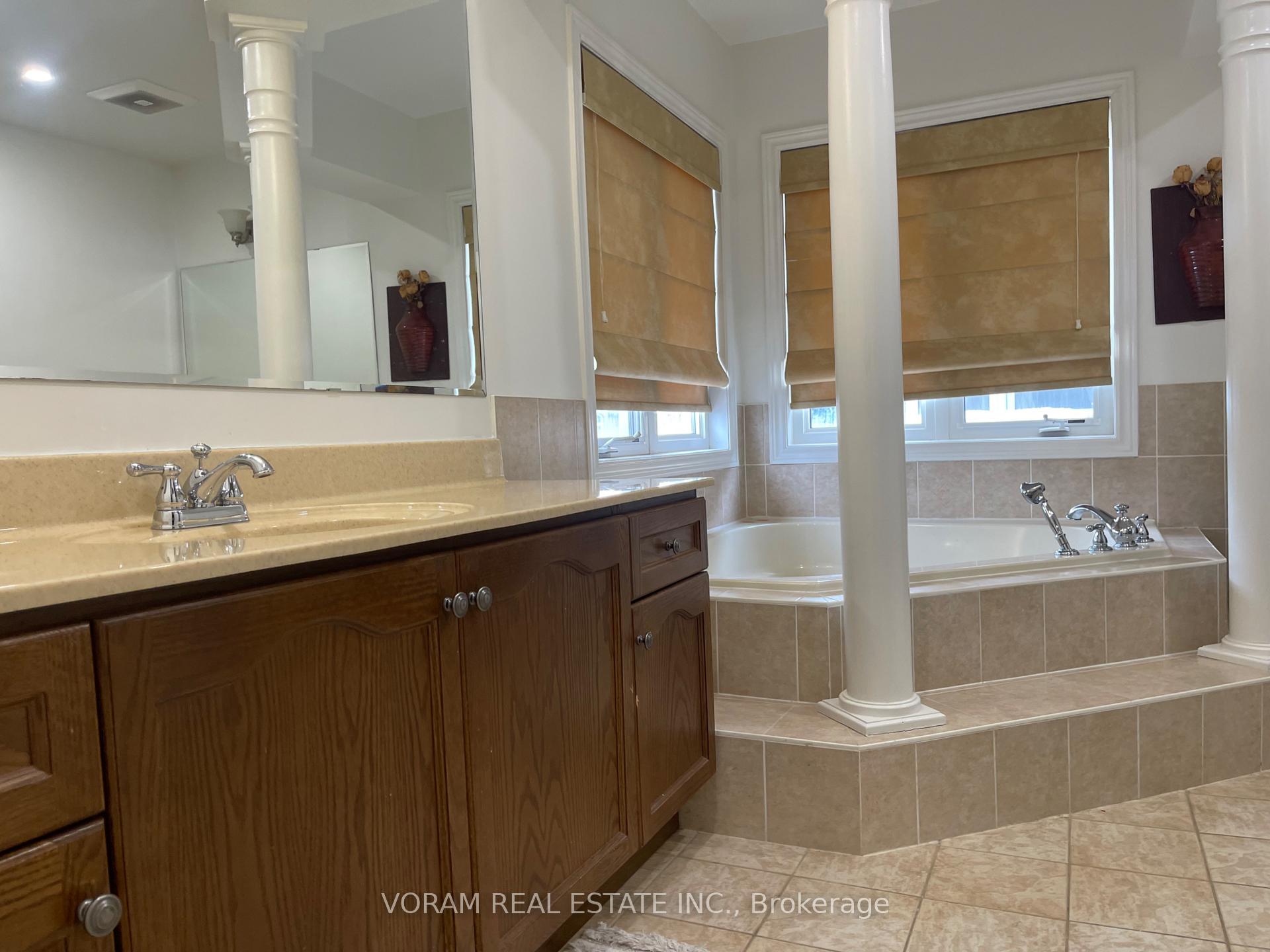 Photo 18 of 5 Dunegrass Way, Brampton, Bram East — HOMEH