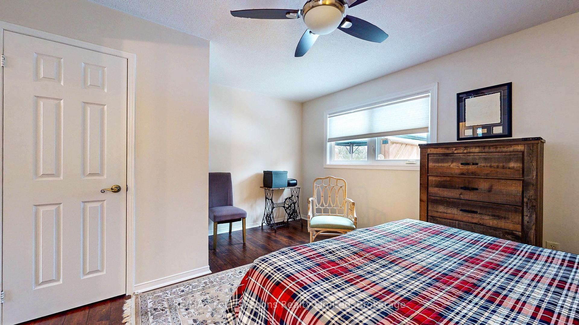 Photo 20 of 25 Silversands Crescent, Wasaga Beach — HOMEH