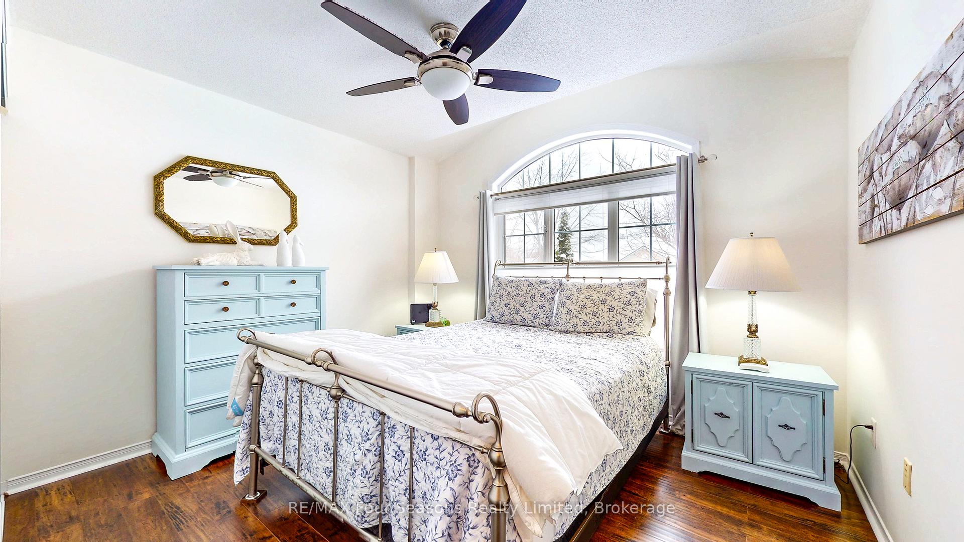 Photo 24 of 25 Silversands Crescent, Wasaga Beach — HOMEH