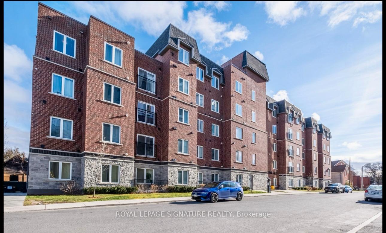 Photo 2 of Unit 218, 501 Frontenac Street, Kingston, East of Sir John A. Blvd — HOMEH