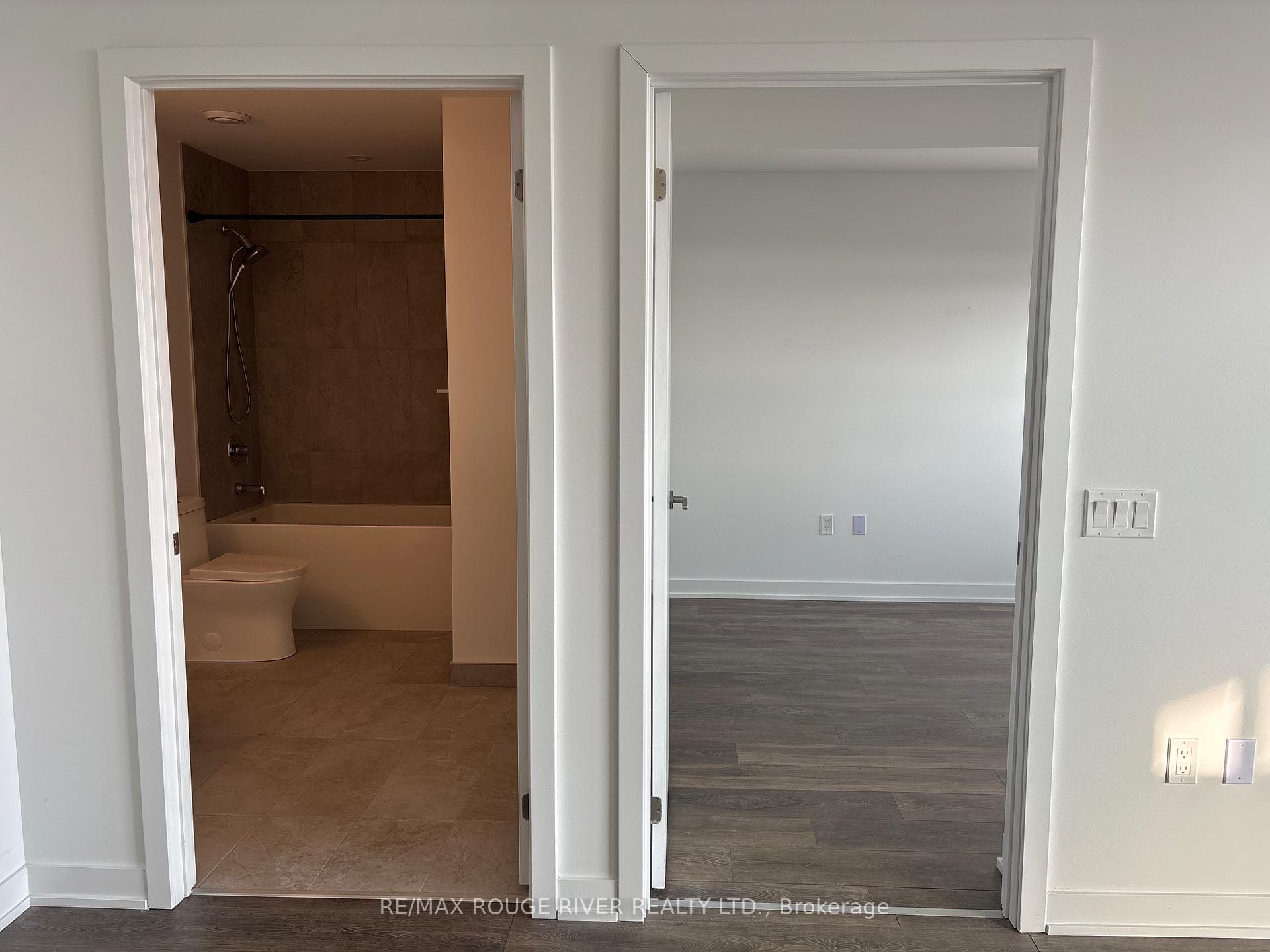 Photo 10 of Unit 905, 1606 Charles Street, Whitby, Port Whitby — HOMEH