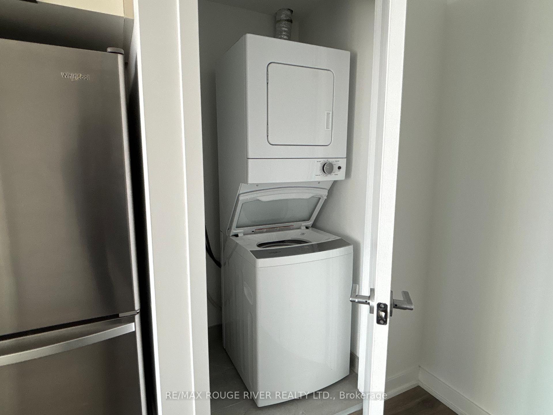 Photo 14 of Unit 905, 1606 Charles Street, Whitby, Port Whitby — HOMEH