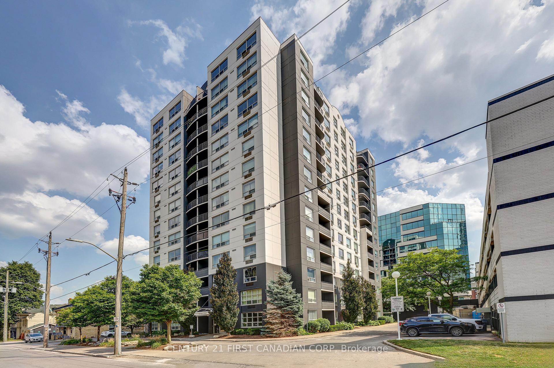 Front of Unit 506, 155 Kent Street