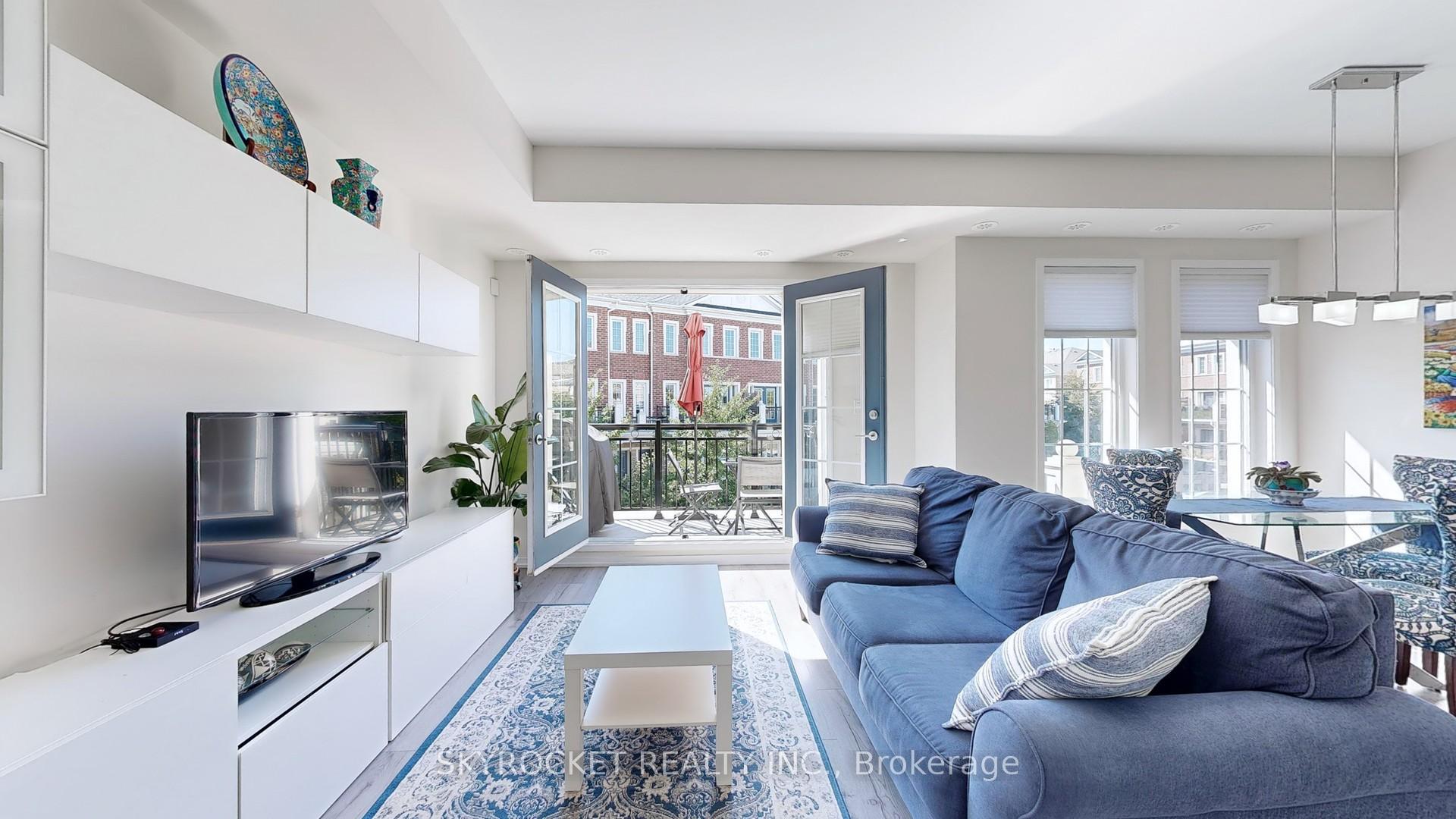 Photo 12 of Unit B18, 26 Bruce Street, Vaughan, East Woodbridge — HOMEH