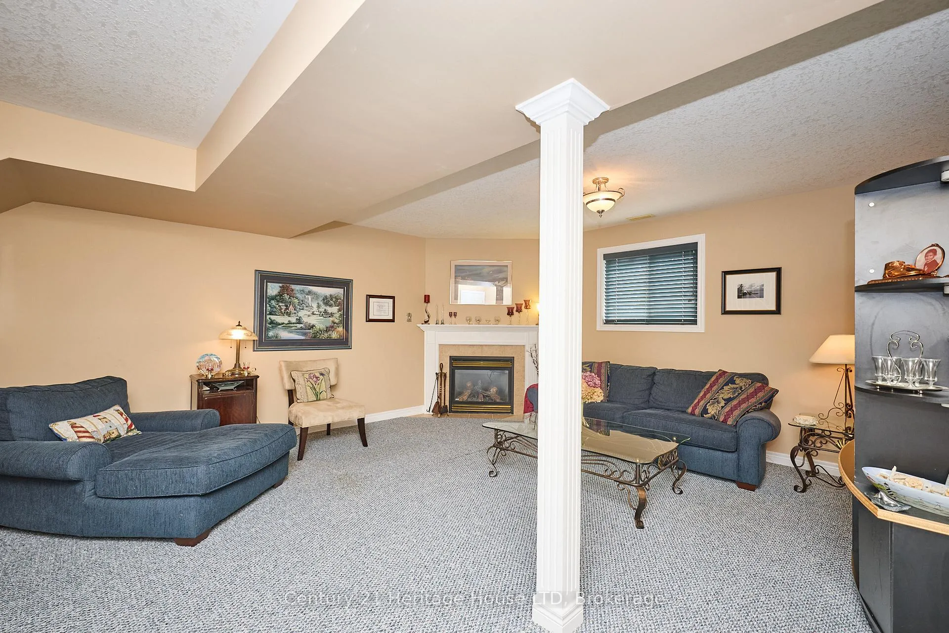 Photo 23 of 222 Dorchester Drive, Grimsby, Grimsby East — HOMEH