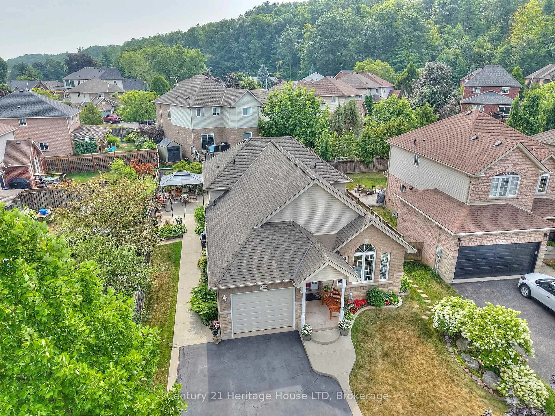 Photo 1 of 222 Dorchester Drive, Grimsby, Grimsby East — HOMEH
