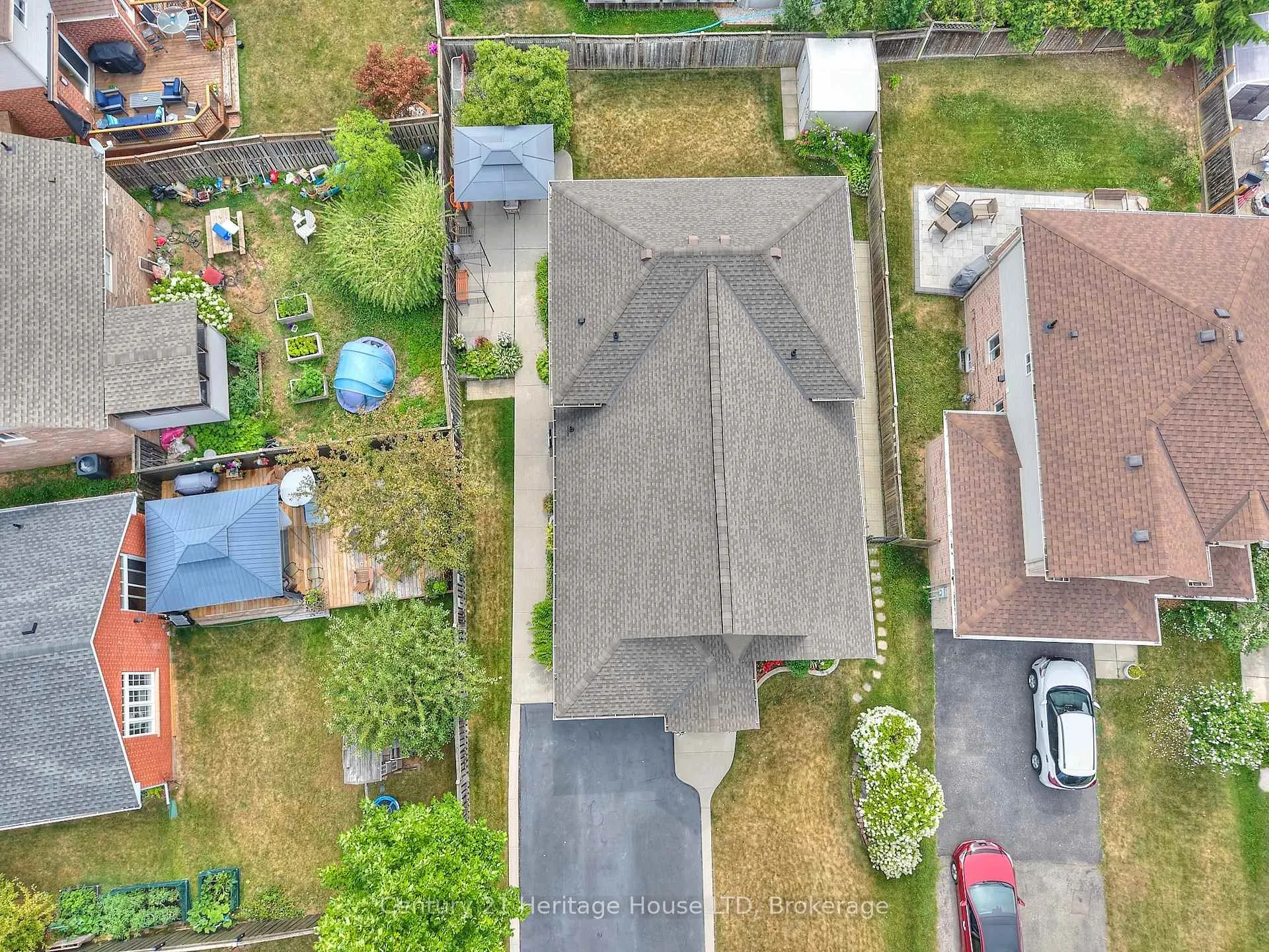 Photo 34 of 222 Dorchester Drive, Grimsby, Grimsby East — HOMEH