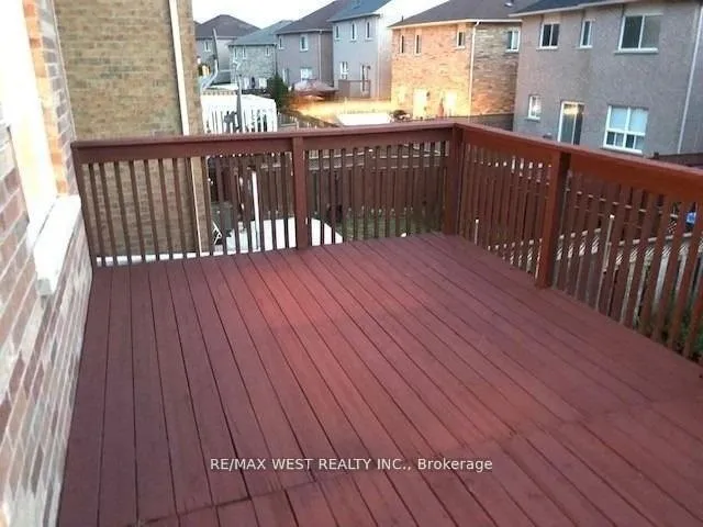 Photo 9 of Unit Upper, 85 Dells Crescent, Brampton, Fletcher's Meadow — HOMEH