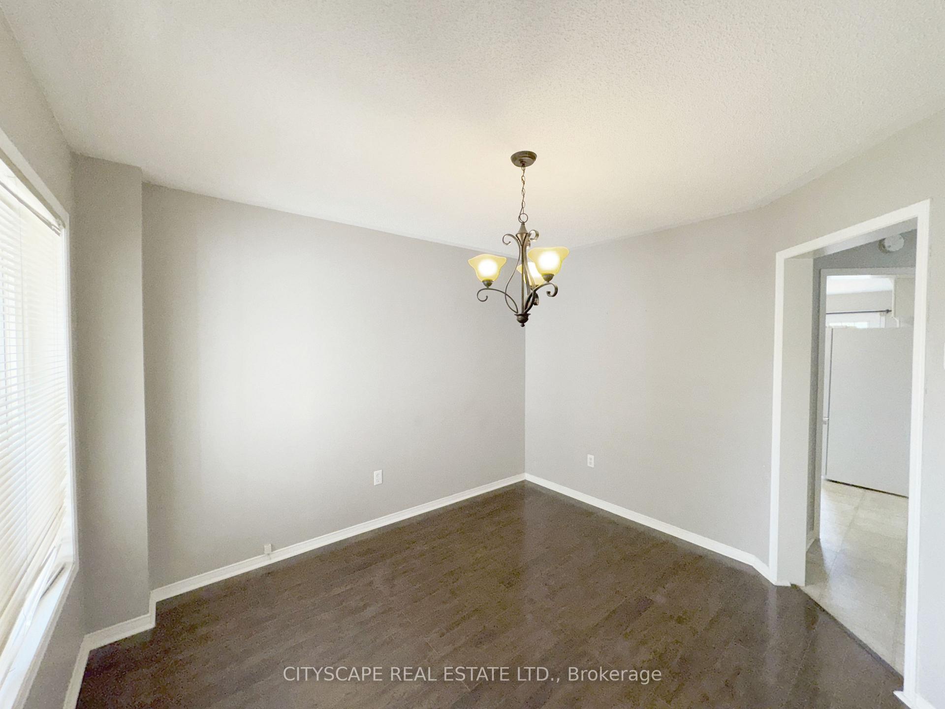 Photo 5 of 55 Langlaw Drive, Cambridge — HOMEH