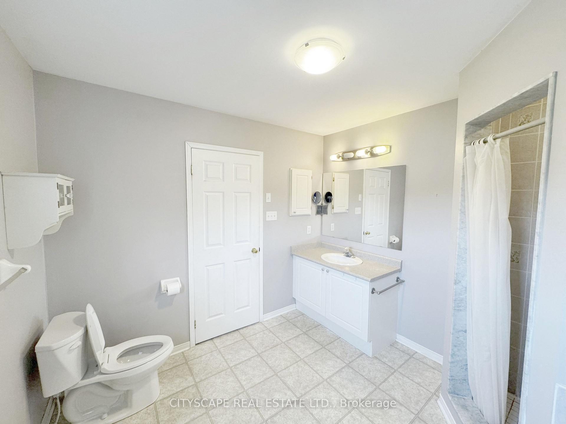Photo 20 of 55 Langlaw Drive, Cambridge — HOMEH