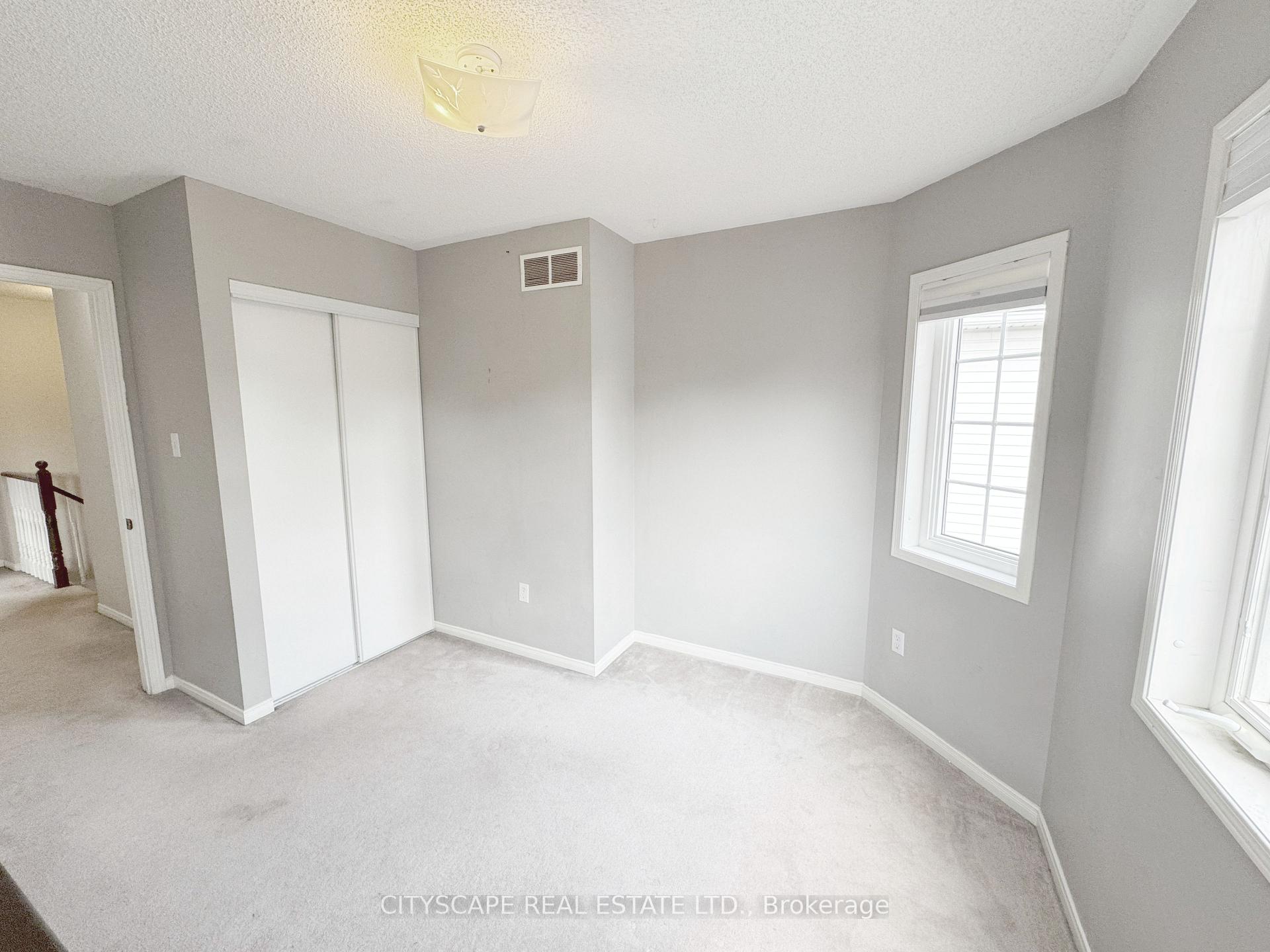 Photo 24 of 55 Langlaw Drive, Cambridge — HOMEH