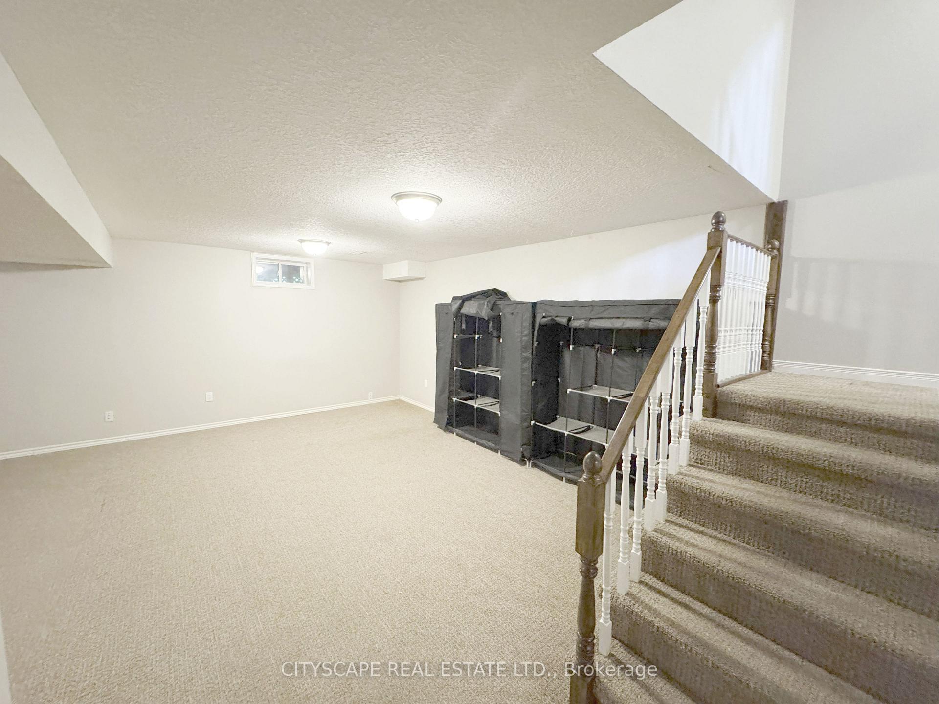 Photo 32 of 55 Langlaw Drive, Cambridge — HOMEH
