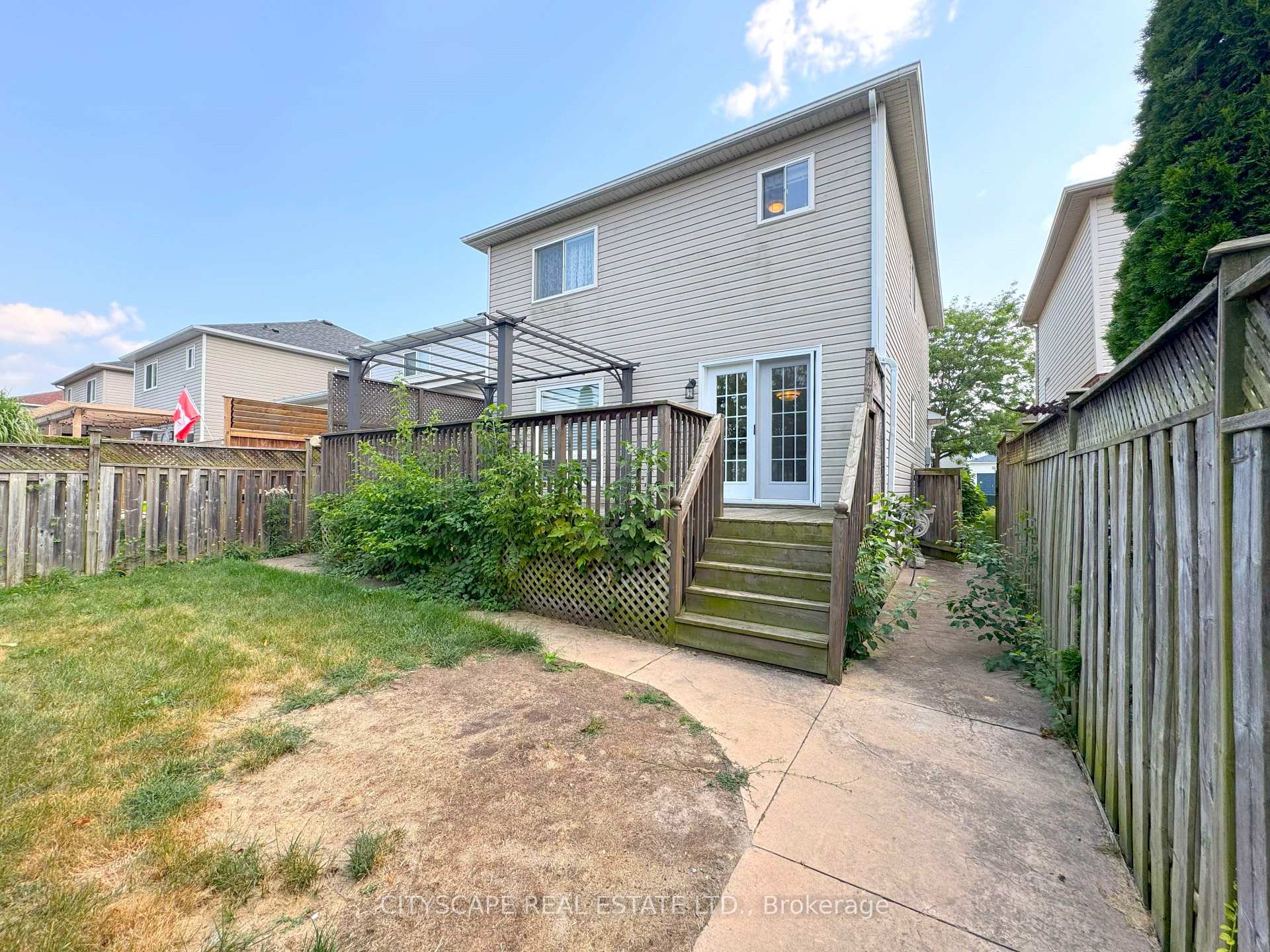 Photo 40 of 55 Langlaw Drive, Cambridge — HOMEH