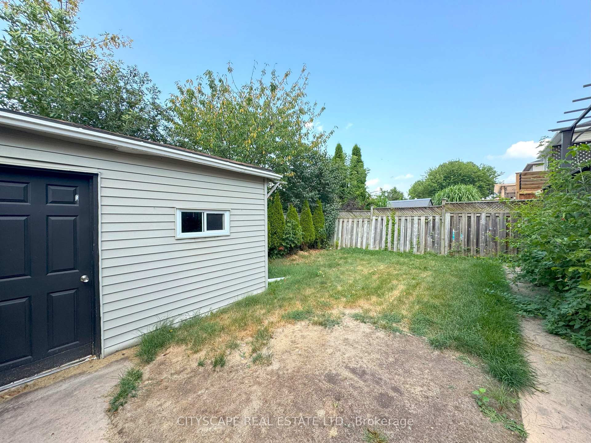 Photo 41 of 55 Langlaw Drive, Cambridge — HOMEH