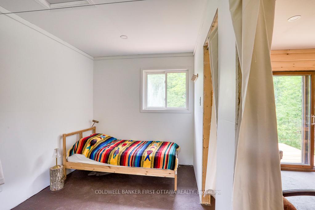 Photo 11 of 2062 Cross Road, Frontenac, Frontenac Centre — HOMEH