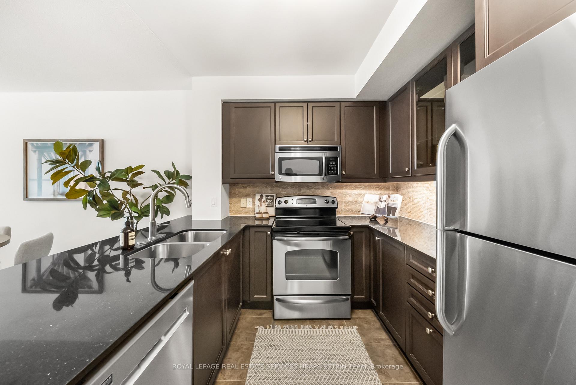 Photo 15 of Unit 308, 650 Mount Pleasant Road, Toronto, Mount Pleasant West — HOMEH