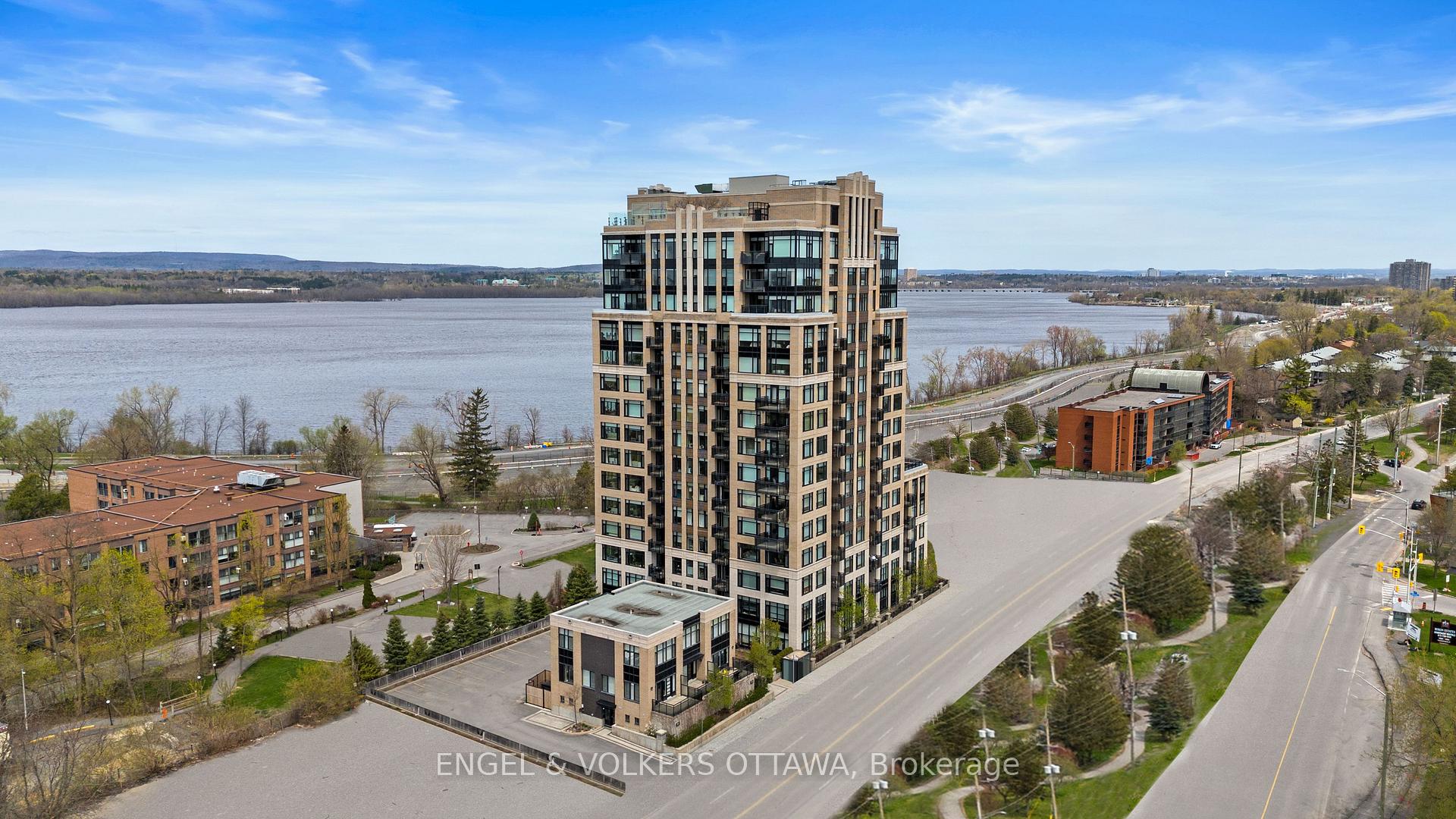 Photo 2 of Unit 102, 75 Cleary Avenue, Ottawa, Woodroffe — HOMEH