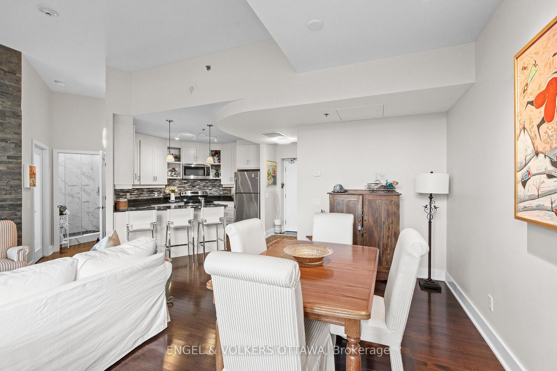 Photo 13 of Unit 102, 75 Cleary Avenue, Ottawa, Woodroffe — HOMEH