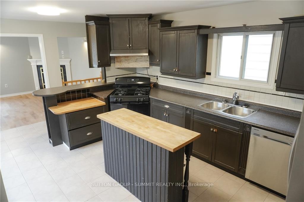 Photo 8 of 343 Upper Wentworth Street, Hamilton, Eastmount — HOMEH