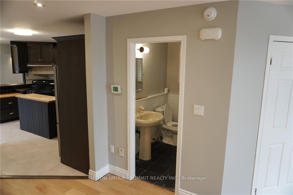 Photo 9 of 343 Upper Wentworth Street, Hamilton, Eastmount — HOMEH