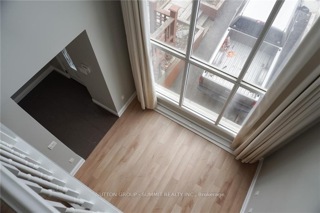 Photo 25 of 343 Upper Wentworth Street, Hamilton, Eastmount — HOMEH