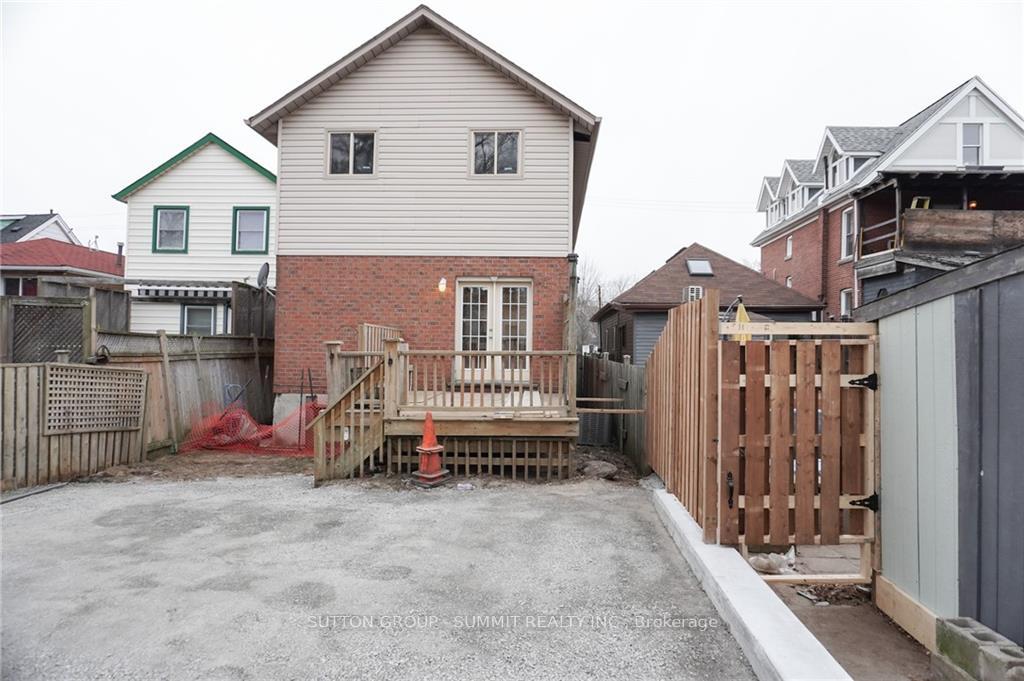 Photo 34 of 343 Upper Wentworth Street, Hamilton, Eastmount — HOMEH