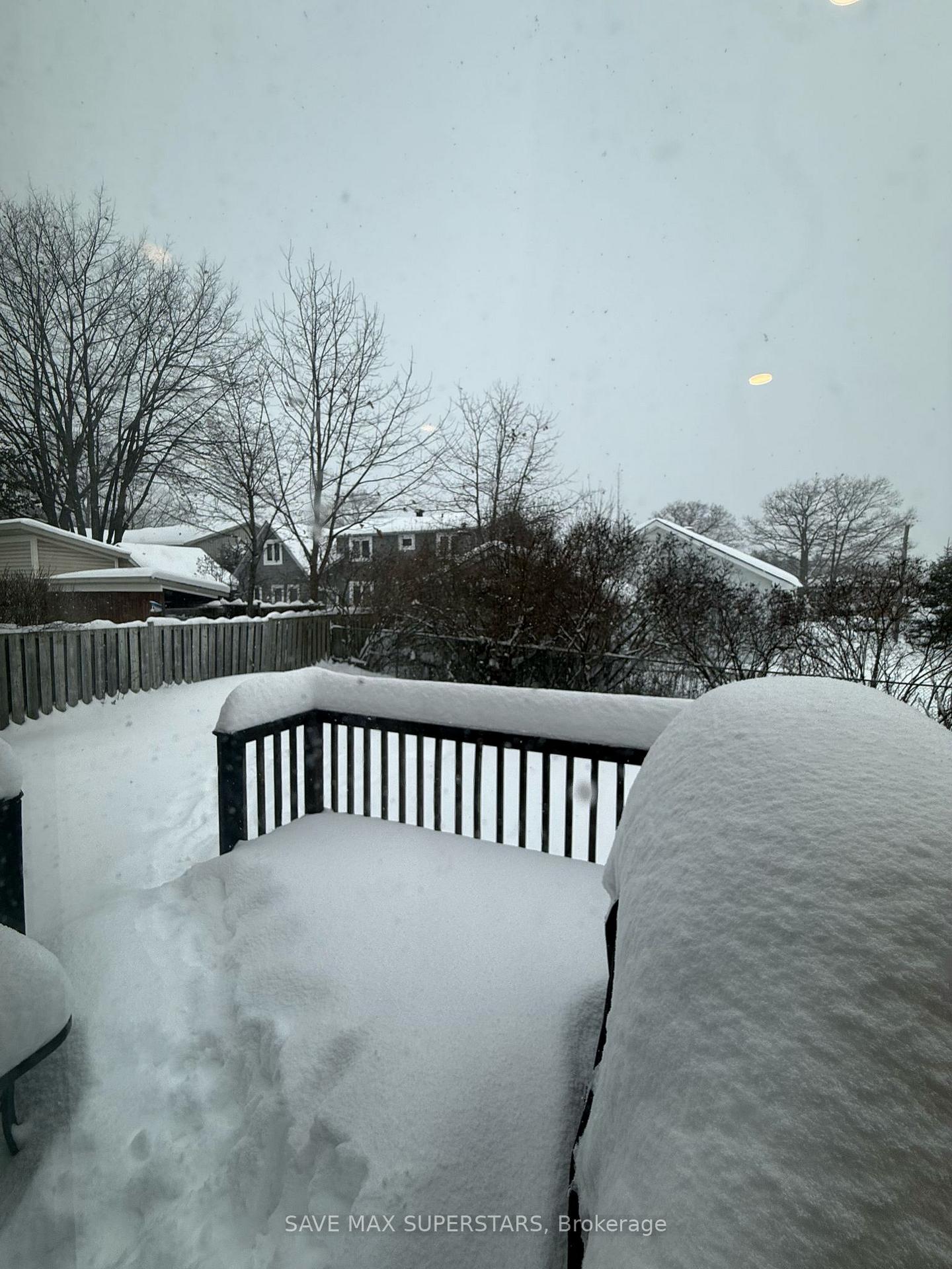 Photo 16 of 363 Leacock Drive, Barrie, Letitia Heights — HOMEH