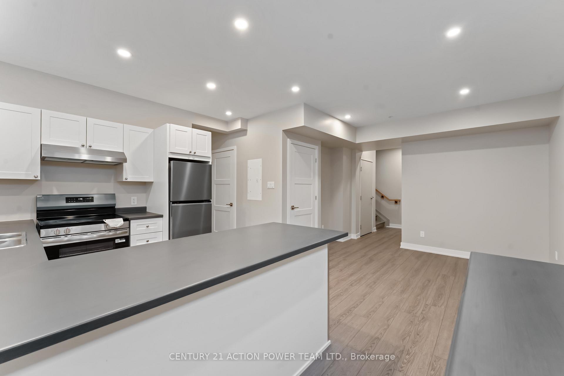 Photo 6 of Unit B, 280 Levis Avenue, Ottawa, Vanier — HOMEH