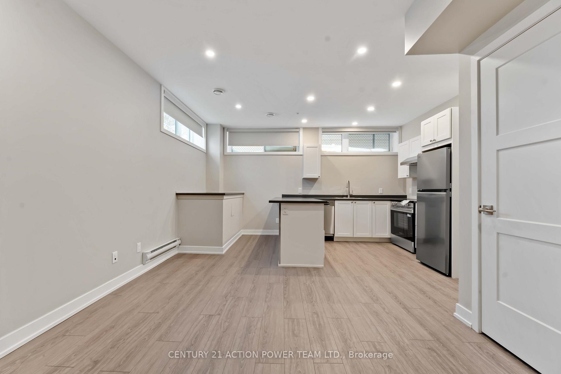 Photo 7 of Unit B, 280 Levis Avenue, Ottawa, Vanier — HOMEH