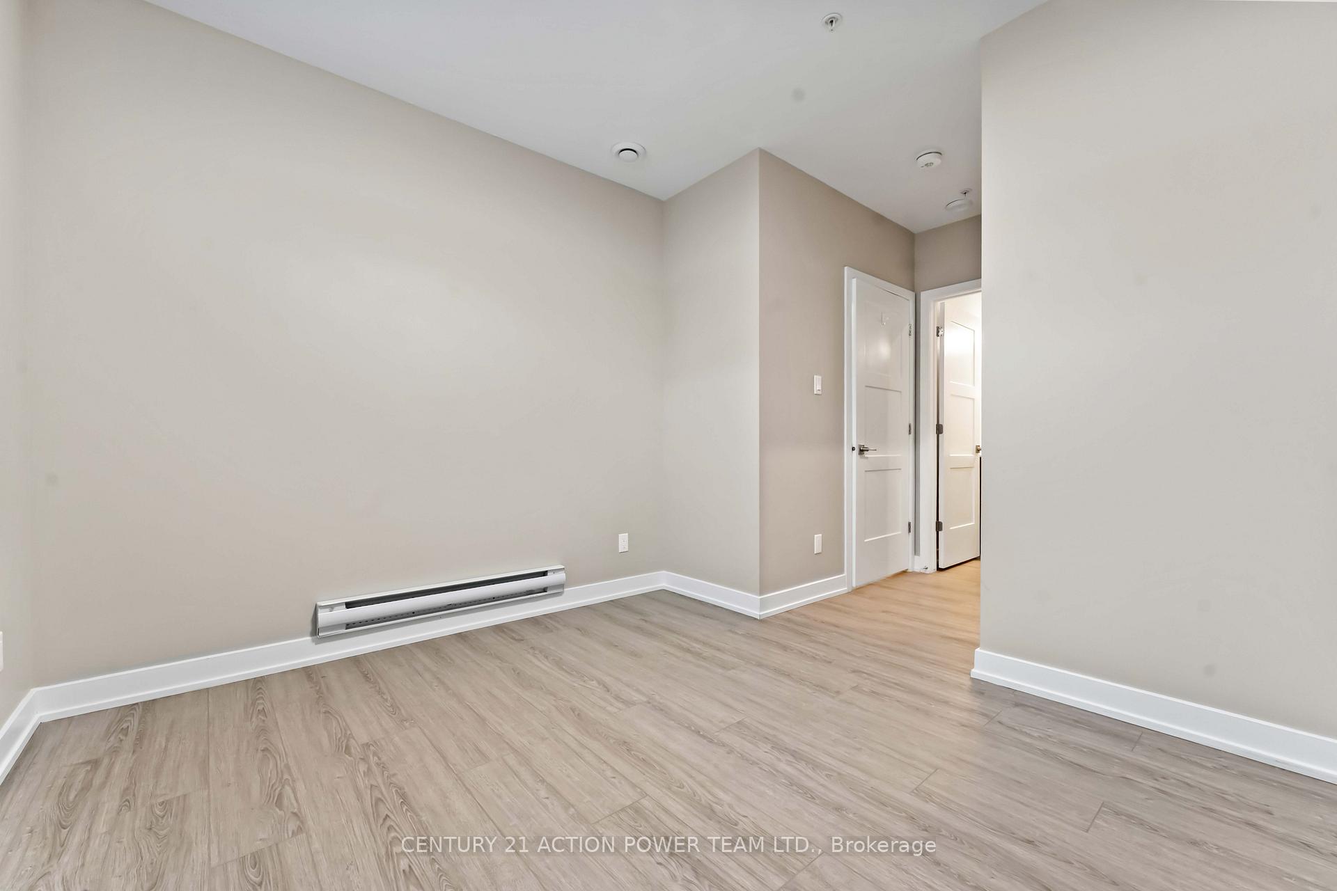 Photo 14 of Unit B, 280 Levis Avenue, Ottawa, Vanier — HOMEH