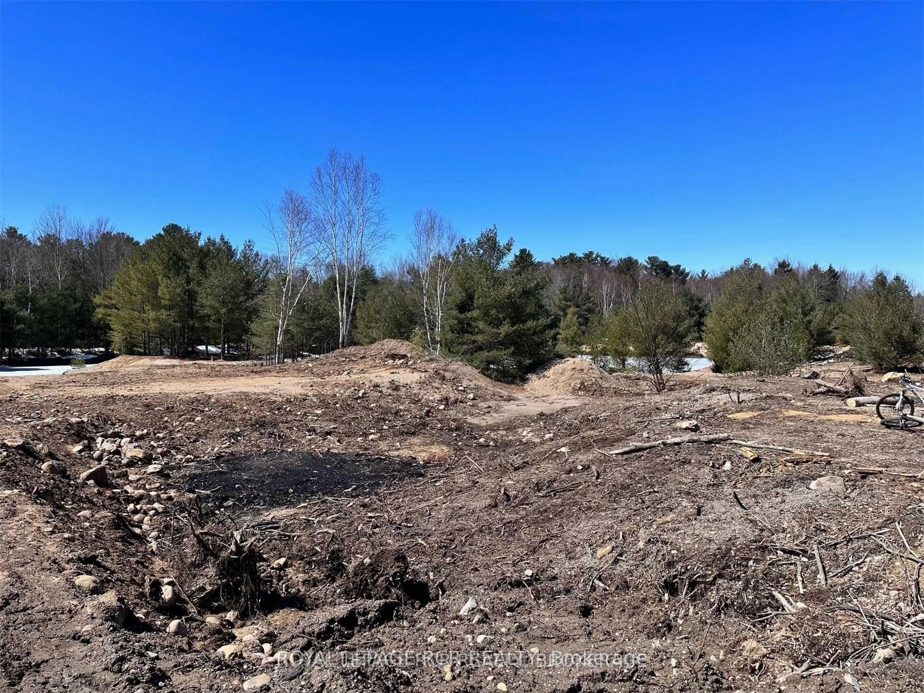 Photo 11 of 1084 Xavier Street, Gravenhurst, Morrison — HOMEH