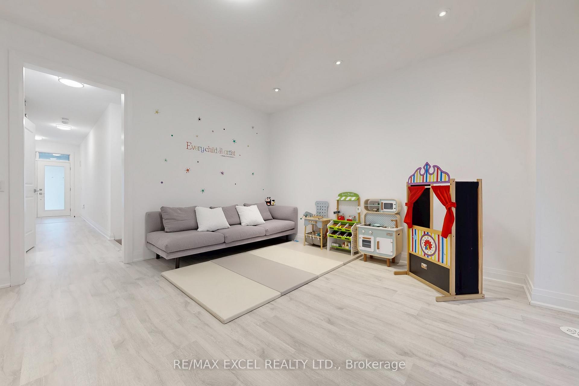 Photo 36 of 80 Harold Lawrie Lane, Markham, Aileen-Willowbrook — HOMEH