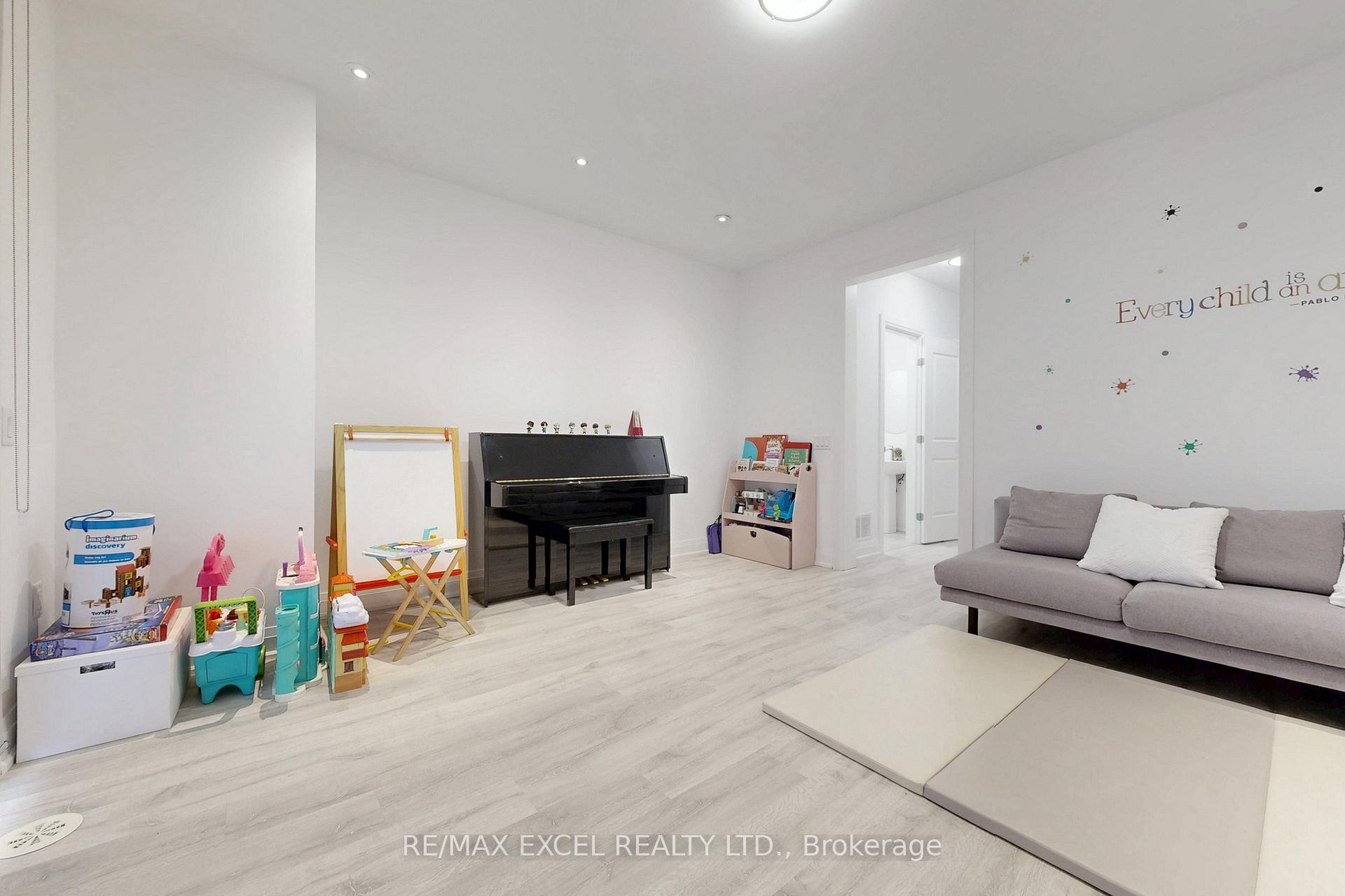 Photo 37 of 80 Harold Lawrie Lane, Markham, Aileen-Willowbrook — HOMEH