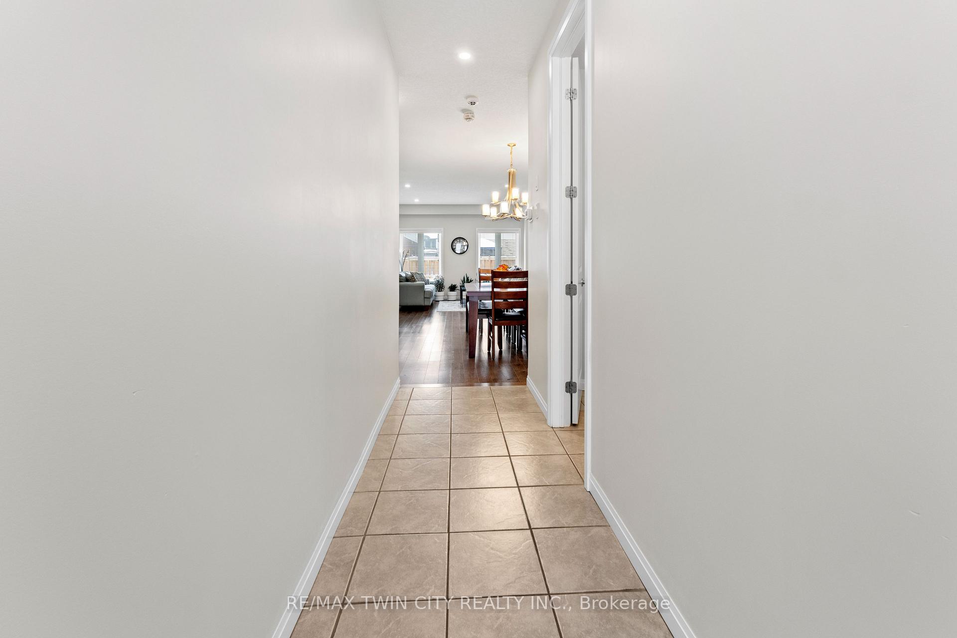 Photo 5 of 305 Sweet Gale Street, Waterloo — HOMEH