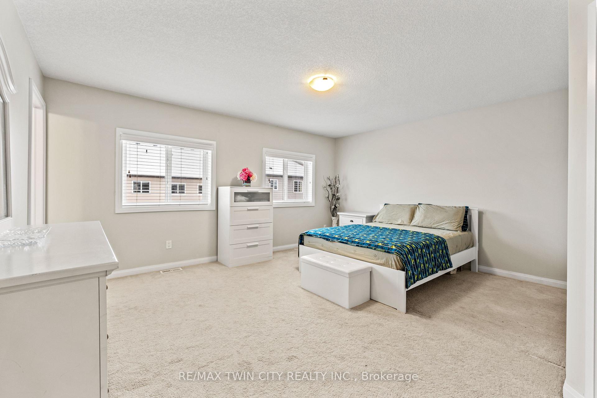 Photo 20 of 305 Sweet Gale Street, Waterloo — HOMEH