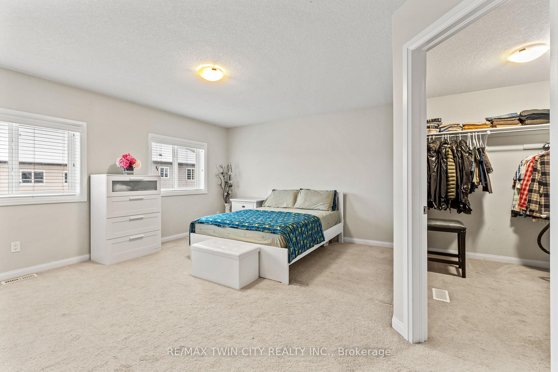 Photo 21 of 305 Sweet Gale Street, Waterloo — HOMEH