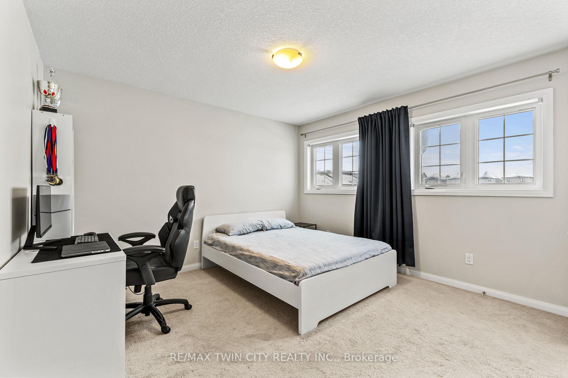 Photo 24 of 305 Sweet Gale Street, Waterloo — HOMEH