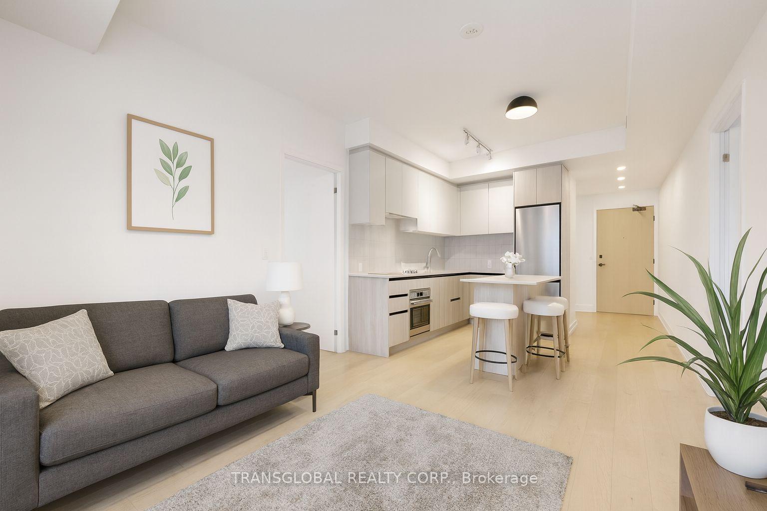 Photo 1 of Unit 202, 7950 Bathurst Street, Vaughan, Beverley Glen — HOMEH